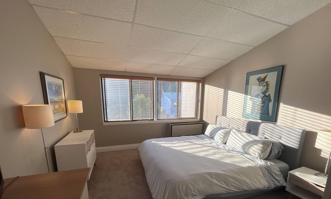Mont Ste. Marie Condominio | Condo on the Mountain at Mont Ste Marie
