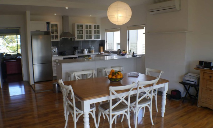 Lake Conjola Casa | Conjola Fiesta - cocina gourmet cerca del lago