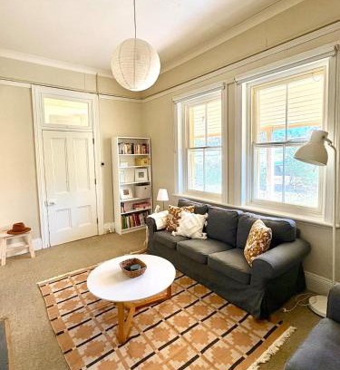 Armidale Casa | Constable's Cottage