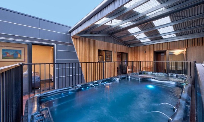 Coles Bay Casa | Containment Accommodation