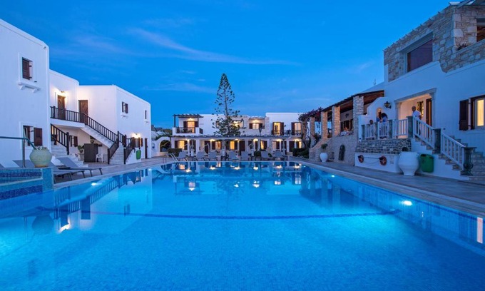 Naousa Hotel | Contaratos Beach Hotel