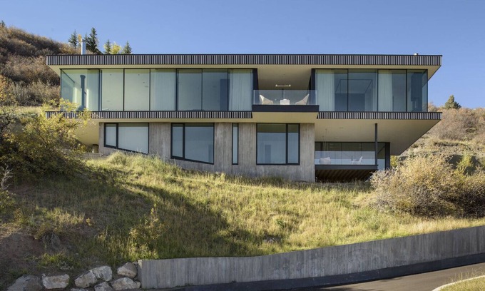 Brush Creek Village Casa | Contemporary Brush Creek Masterpiece