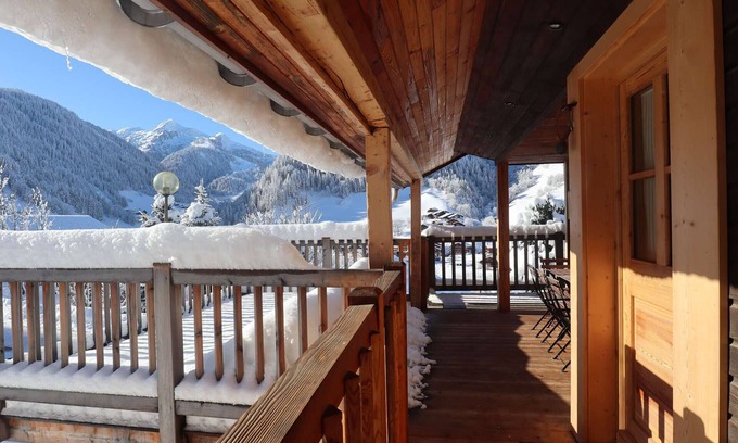 Beaufort Chalet De Esquí | Chalet contemporáneo 8 pers, 4 habitaciones, vistas a montañas, parking, cerca del pueblo
