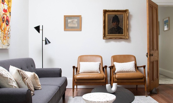 Annandale Casa | Contemporary Victorian Charm