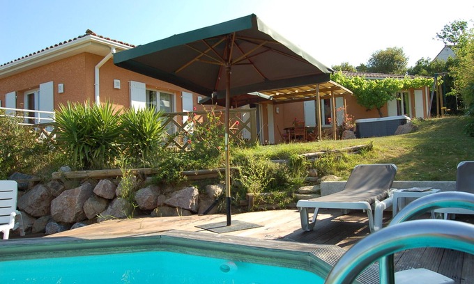 Autignac Villa | Villa moderna, impresionantes vistas, jardines jardín con piscina, Spa