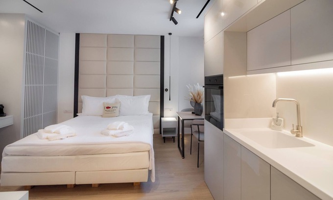 Corfu Town Casa | Contessa Bianca Luxury Suites