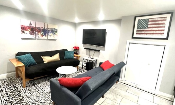 Shaw Casa | Convenient Retreat near DC Convention Center