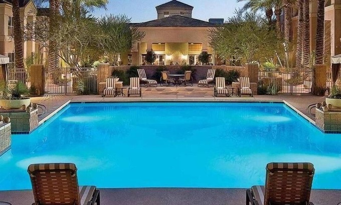 Gainey Village Villas Complejo | Convenient Stay, Superb Location! Near Portalis Office Park, Free Parking!