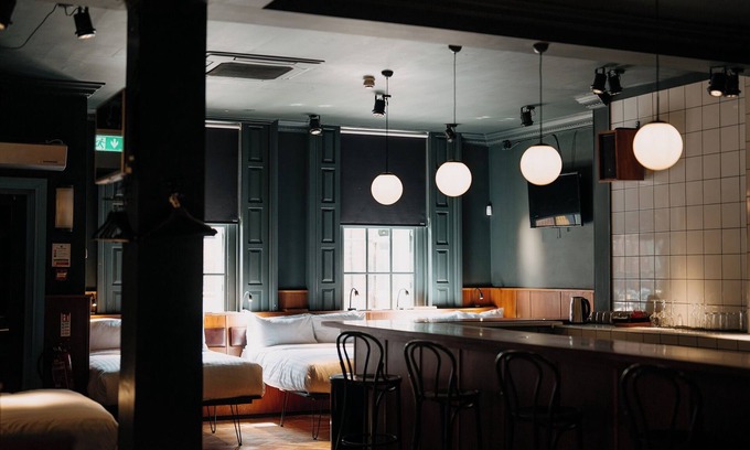 Belfast City Centre Apartamento | Converted Bar & Chinese Takeaway