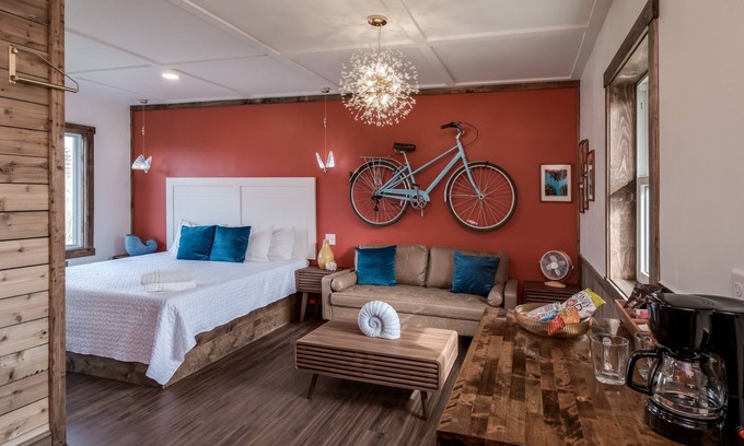 Prescott Apartamento | Cook & Stay | Free Parking | Kitchen & Fireplace