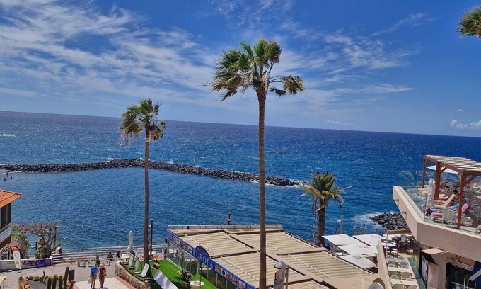 San Eugenio Apartamento | Cool 2-bedroom apartment with AC in fabulous Costa Adeje