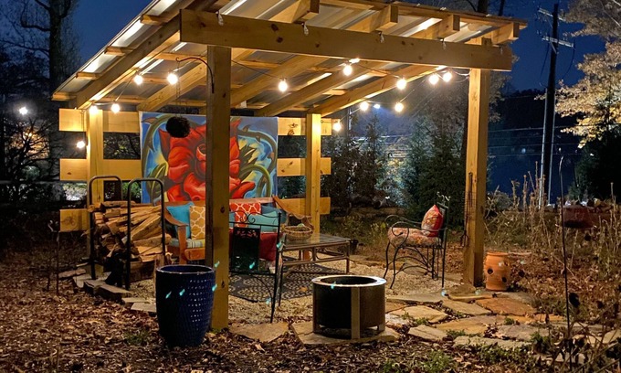 Druid Hills Cabina | Coop de Ville Cabin Hot Tub on Sky Deck for 2