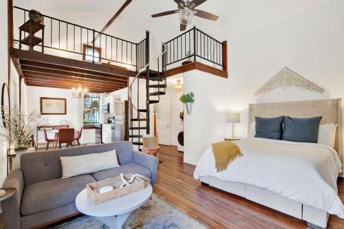 Historic Downtown Savannah Casa | Cooper Cottage