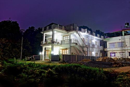 Madikeri Casa | Coorg Rahul Villa- 3 Deluxe Bedrooms