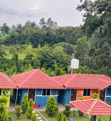 Kushalnagar Casa | Coorg Sunrise Cottage Homestay