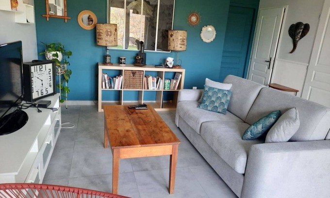 Manteyer Apartamento | Coquet Appartement au Calme