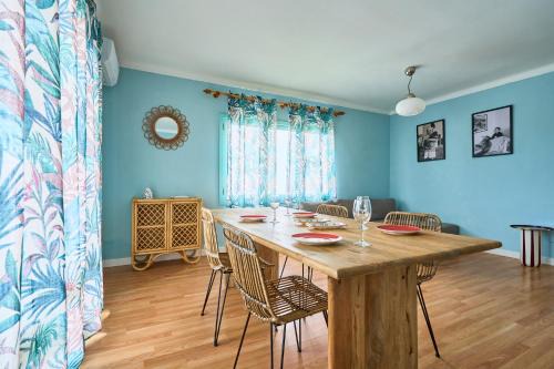Cala Marcal Apartamento | Corb Marí Beach