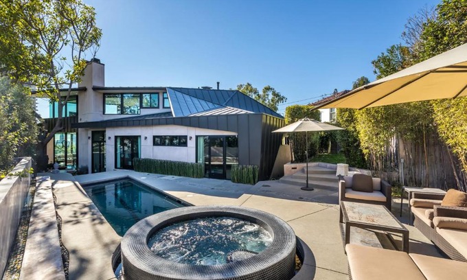 Hollywood Hills West Casa | Cordel