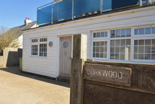 Camber Casa | Corkwood - Coastal Retreat