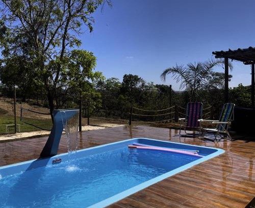 Alexania Casa | Corumbá 4 - Casa Contêiner com Piscina Aquecida