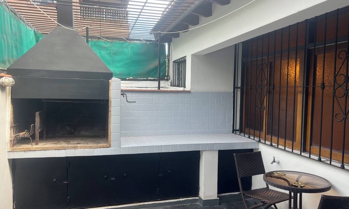 Centro de la ciudad de Mendoza Apartamento | Cosmo Mendoza Suites