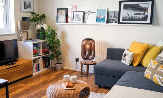 Totnes Apartamento | Cosmopolitan Totnes - A Charming Couple’s Retreat