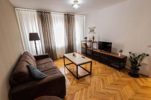 Resita Apartamento | Cosy 2-bedroom flat - Fully equipped