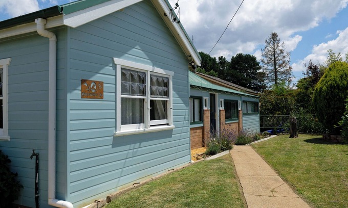 Oberon Cabaña | Cosy 3-bedroom character cottage in Oberon