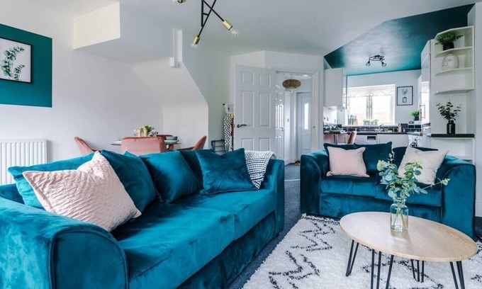 Crosby Casa | ◑Cosy 4 Bed House ◑Master Ensuite ◑Wifi ◑Nr Park
