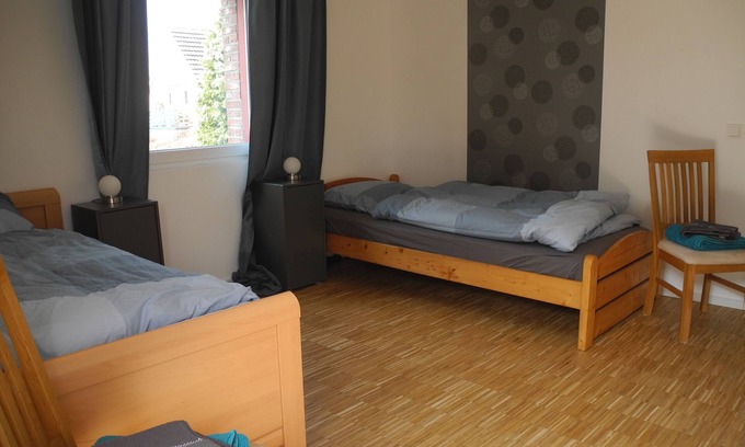 Schloss Holte-Stukenbrock Apartamento | "Cosy" apartment with roof terrace & attic gallery