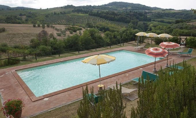 San Gimignano Apartamento | Acogedor apartamento para 4 personas con piscina, WIFI, A/C, mascotas permitida y vista panorámica
