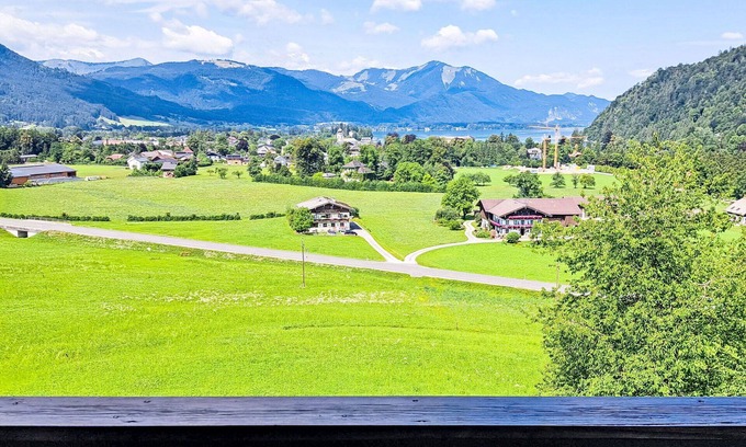 Strobl Apartamento | Hermoso apartamento para 3 personas con WIFI, A/C, TV y balcón