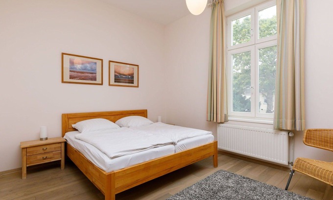 Ostvorpommern Apartamento | Hermoso apartamento para 4 personas con WIFI, TV y balcón