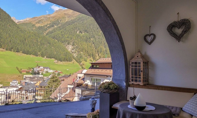 Ischgl Apartamento | Hermoso apartamento para 6 personas con WIFI, TV, balcón y mascotas permitida