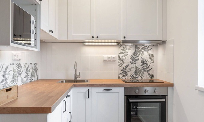 Hrensko Apartamento | Hermoso apartamento para 8 personas con WIFI, TV, patio y mascotas permitida