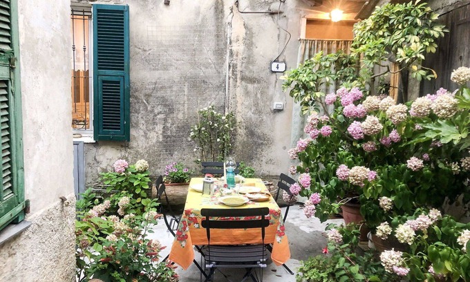 Pietrabruna Apartamento | Acogedor apartamento para 4 personas con TV y terraza