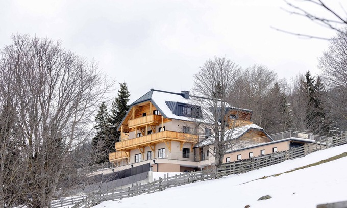 Mauterndorf Apartamento | Cosy apartment with pool