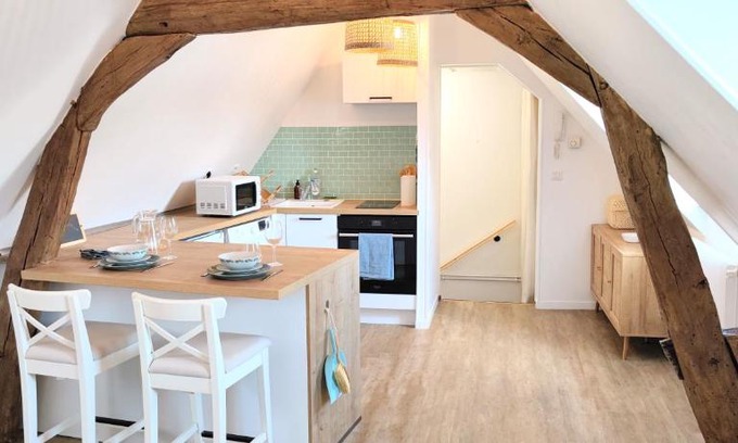 Evreux Apartamento | Cosy appartement, parking gratuit proche centre