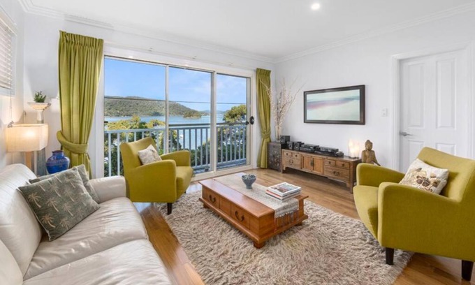 Cheero Point Casa | Cosy Cottage Above the Hawkesbury w/Jetty