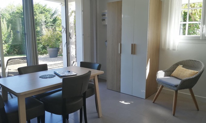 Vaux-sur-Mer Apartamento | Casa de campo de 45m ² Mar en paz-Terraza-Jardín