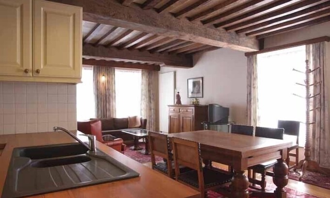 Historical Center Bruges Casa | COSY QUALITY TWO STORAGE HOLIDAY FLAT