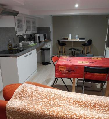 Savigny-sur-Orge Cama Y Desayuno | Cosy Retreat Chambre hôte
