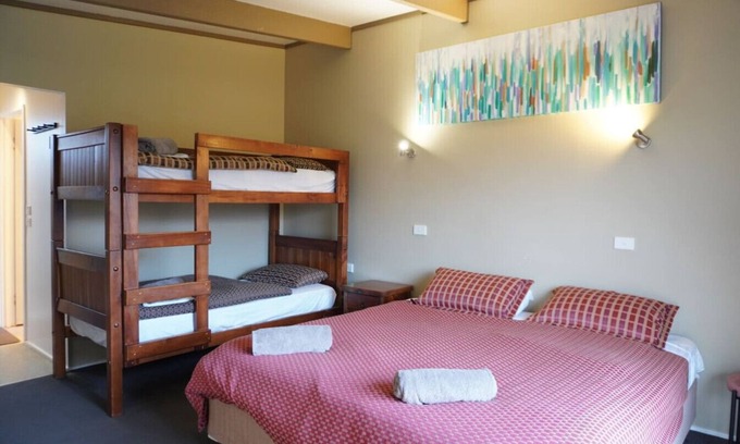 Merrijig Condominio | Cosy Studio #5 at Mt Buller Stays