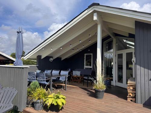 Boeslunde Casa | Cosy Summer House At Kobæk Strand