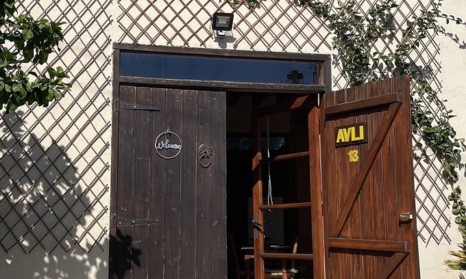 Agia Varvara Casa | Cosy Traditional Listed Village property centrally located on the island.