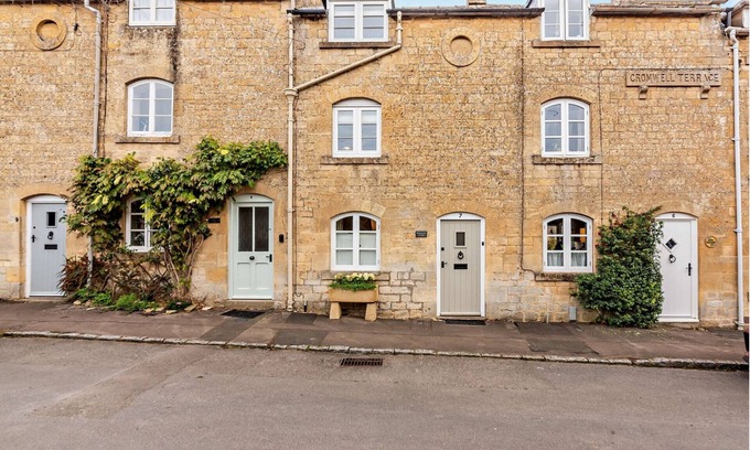 Blockley Cabaña | Cosy yet stylish Cotswold holiday cottage - Rosewood Cottage