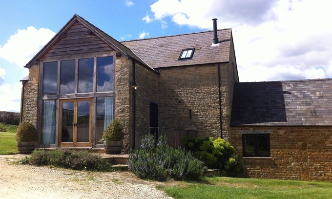 Whichford Casa | Cotswold Barn Conversion