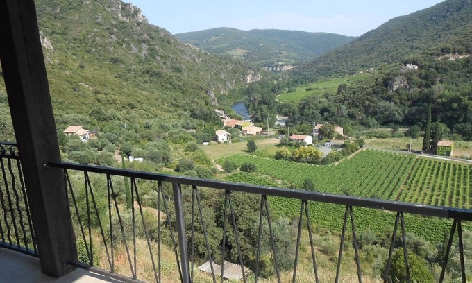 Vieussan Casa | cabaña 8 personas impresionantes vistas del valle de Orb