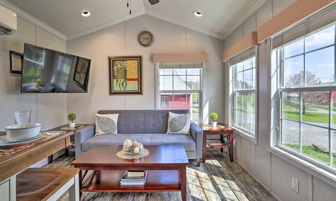 Pleasant Mount Casa | Cottage Complex Family & Pet-Friendly Spring Midweek - 35% OFF Promo