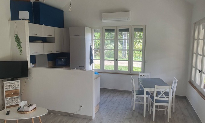 Decize Cabaña | Cottage/gîte à Labri de Lagitation Dans un Environnement Calme et Serein